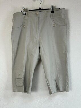 Jamie Sadock Womens Cargo Golf Bermuda Shorts Size 10 Grey Beige Pockets Stretch